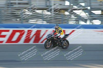 media/Nov-26-2022-Fastrack Riders (Sat) [[b001e85eef]]/Level 1/Session 1 Front Straight/